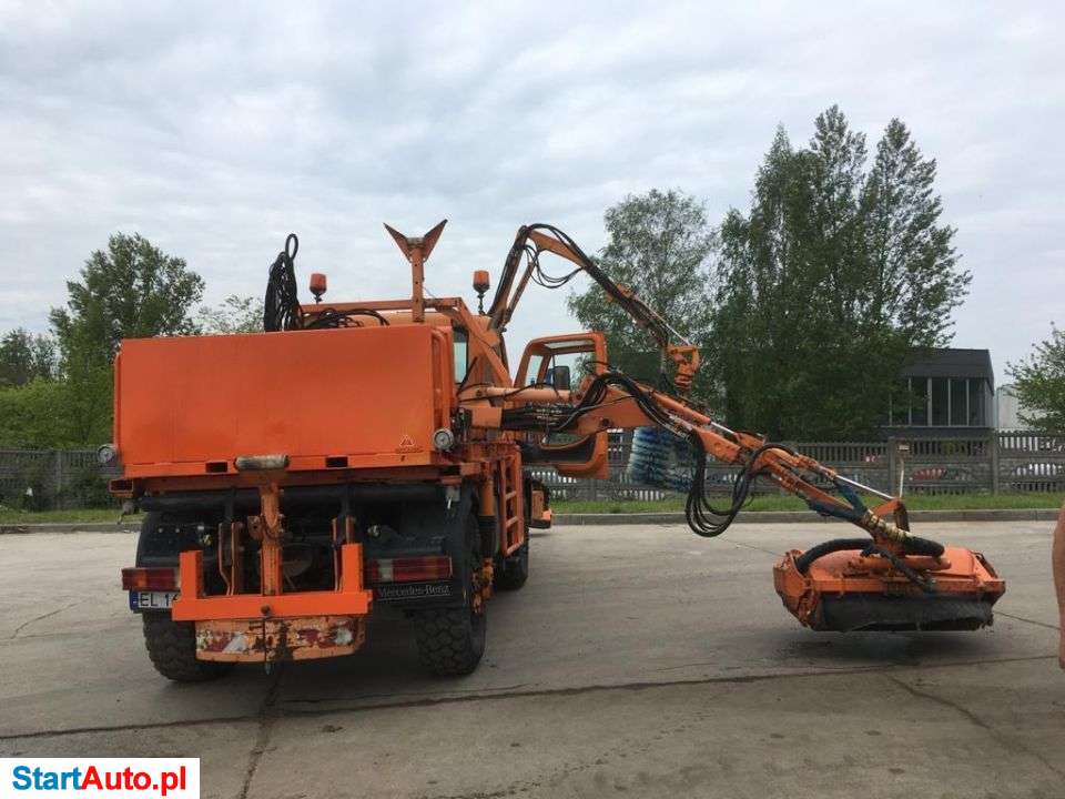 Mercedes-Benz UNIMOG 405/40
