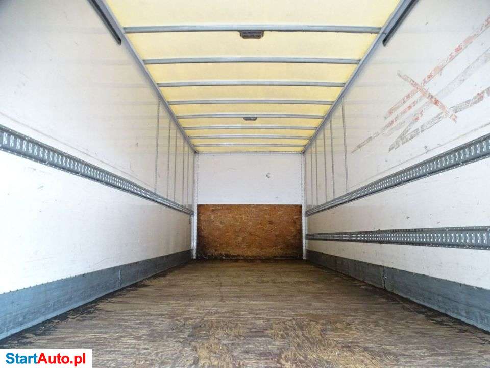 Mercedes-Benz ATEGO 1218 Kontener Z Windą Sprowadzony Poduszki