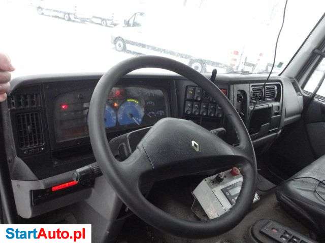 Renault Midlum