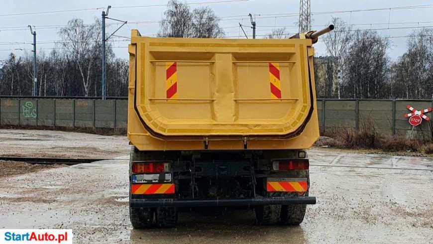 Scania P380