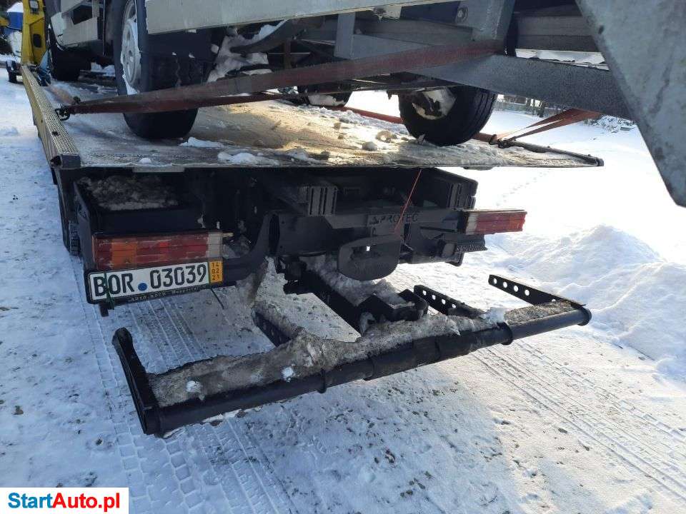 Mercedes-Benz Atego 818