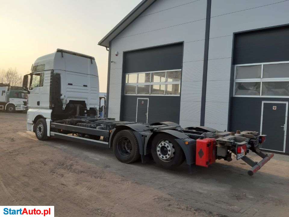 MAN TGX 26.460 BDF Multi, 6×2, 3osie, Kabina XXL