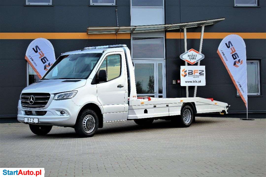 Mercedes-Benz Sprinter 519 Cdi Duża Navi, LED 5,5T
