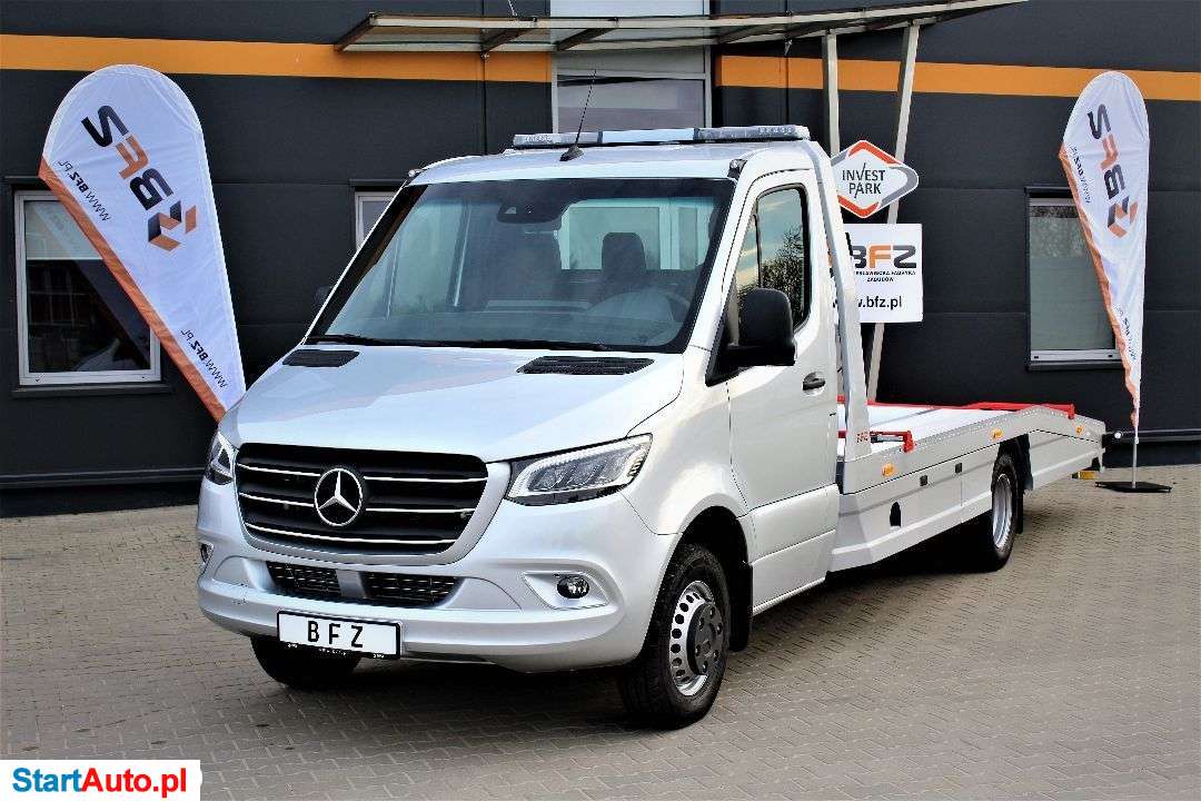 Mercedes-Benz Sprinter 519 Cdi Duża Navi, LED 5,5T