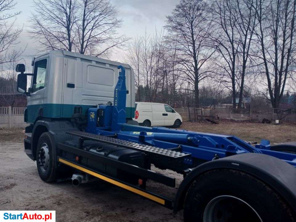 Scania P 270