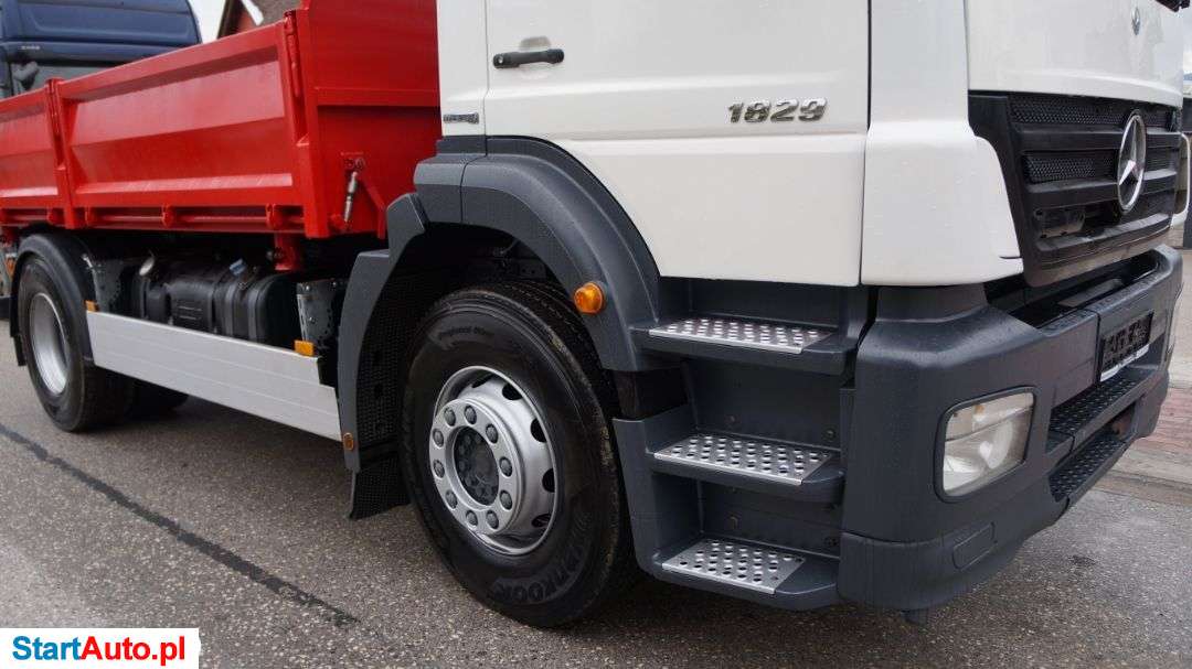 Mercedes-Benz AXOR 1833 1829 WYWROTKA