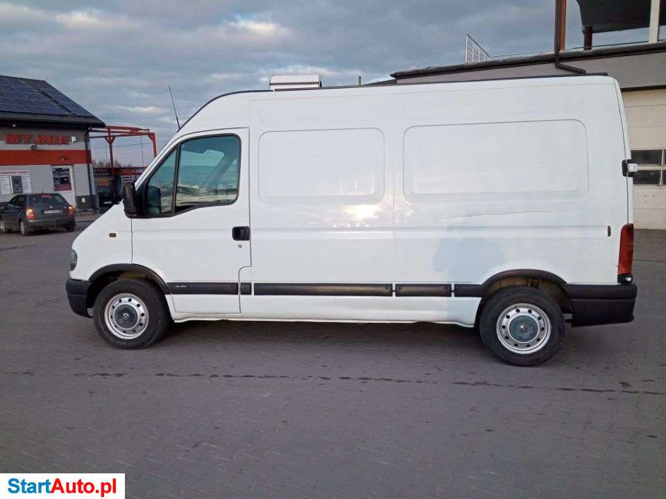 Nissan Interstar