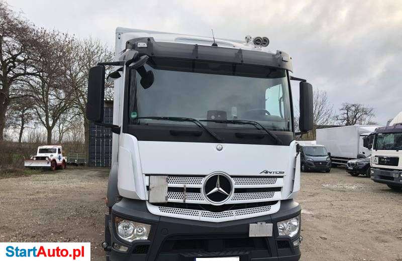 Mercedes-Benz Antos 1827 4×2 BL