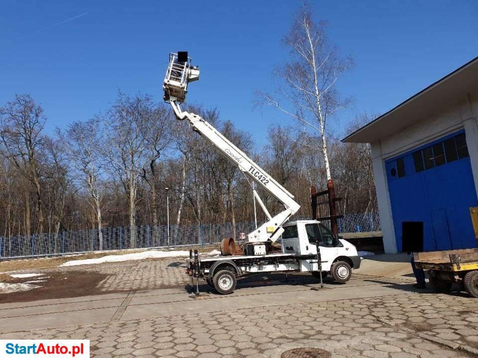 Ford TLC 422 FORD Transit T350