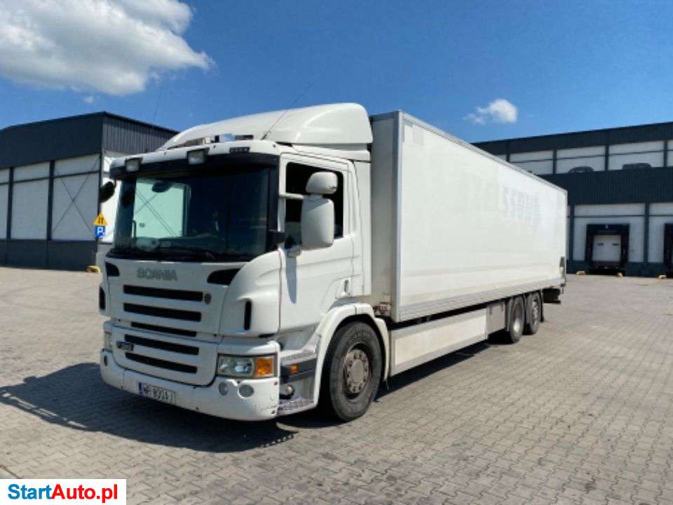 Scania P330