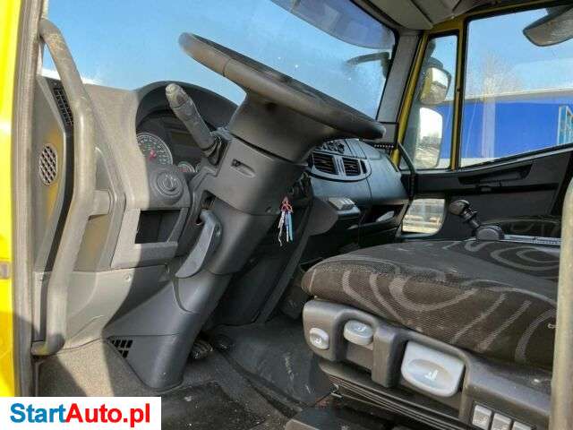 Iveco 120E25