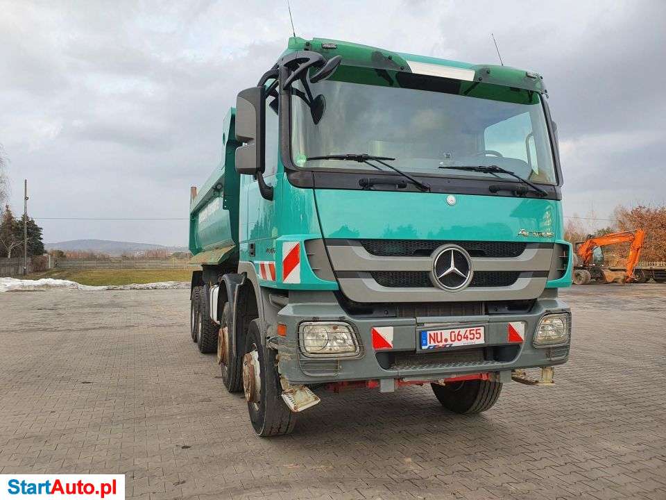 Mercedes-Benz 4146 8X6