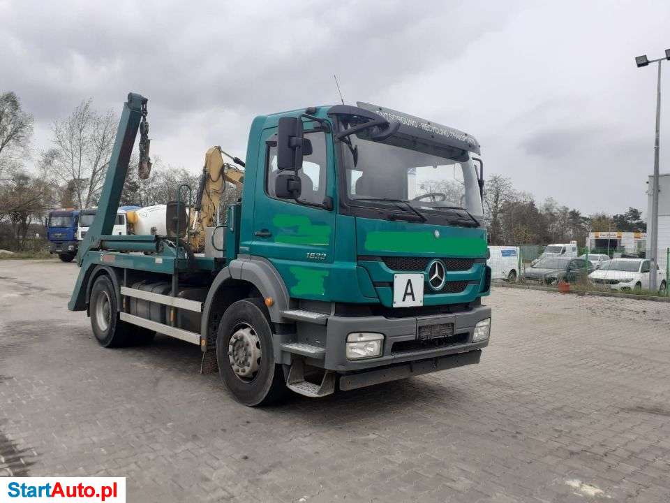 Mercedes-Benz AXOR 1833