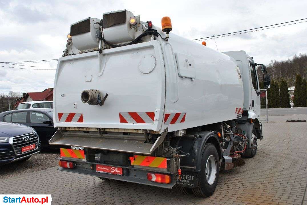 Renault Midlum 220 Zamiatarka