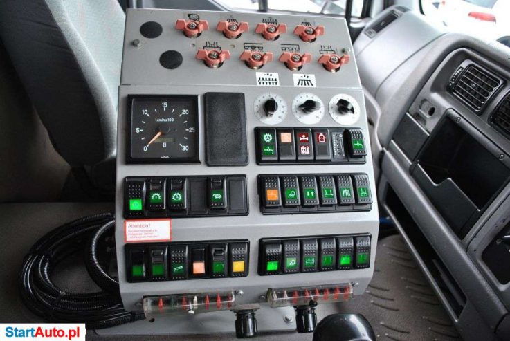 Renault Midlum 220 Zamiatarka