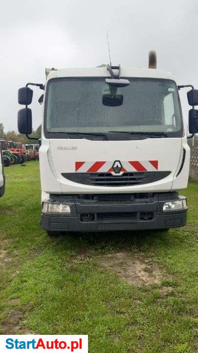 Renault MIDLUM 220