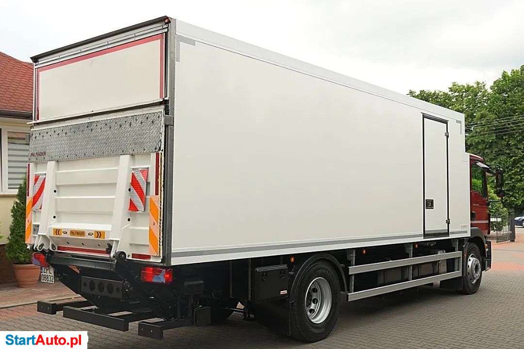 MAN 15.250 Chłodnia