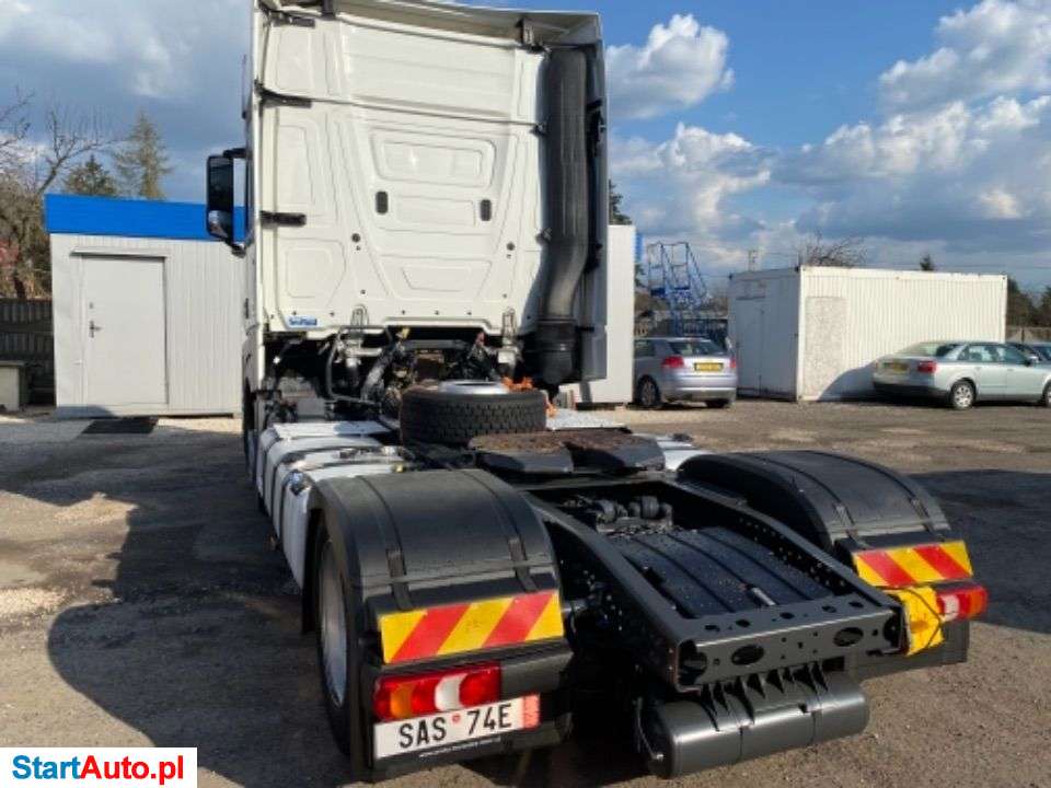 Mercedes-Benz 1845 L0W DECK Mega