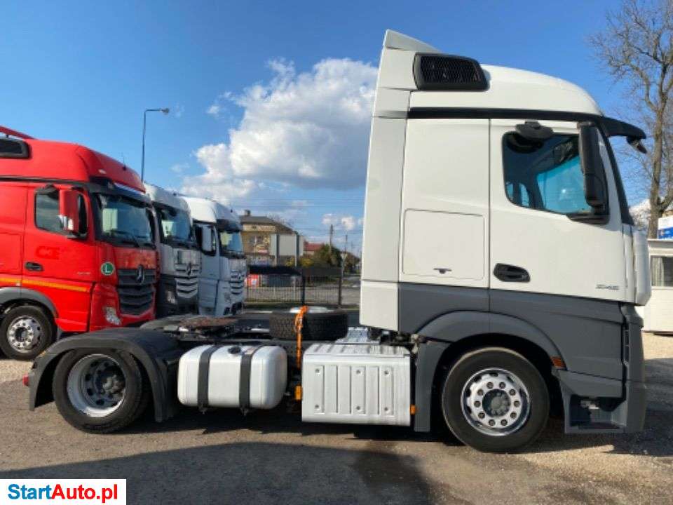 Mercedes-Benz 1845 L0W DECK Mega