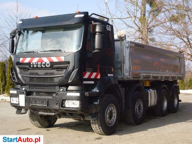 Iveco TRAKKER 450 8×4 EURO6 WYWROTKA TRÓJSTRONNA
