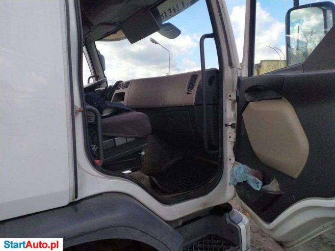 Renault Premium