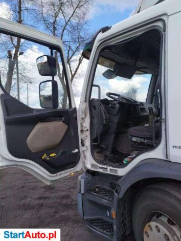 Renault Premium