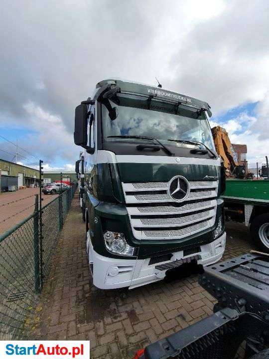 Mercedes-Benz Actros 1840