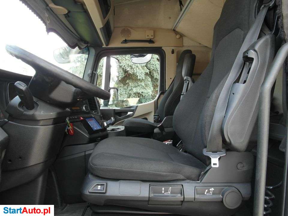 Mercedes-Benz Actros 1845