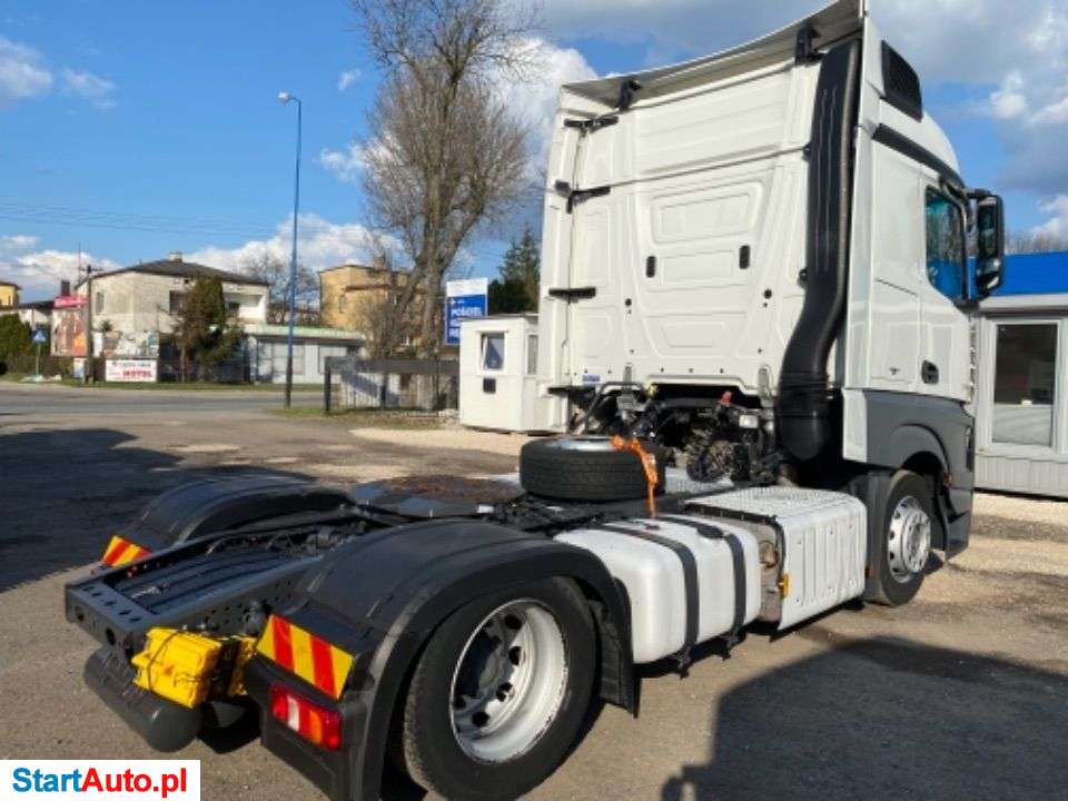 Mercedes-Benz 1845 L0W DECK Mega