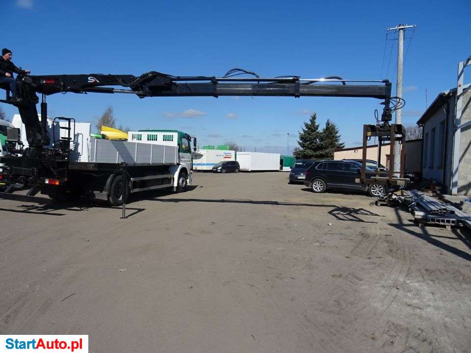 Mercedes-Benz AXOR 1833 WYWROTKA Z URZĄDZENIEM DŻWIGOWYM HIAB 122