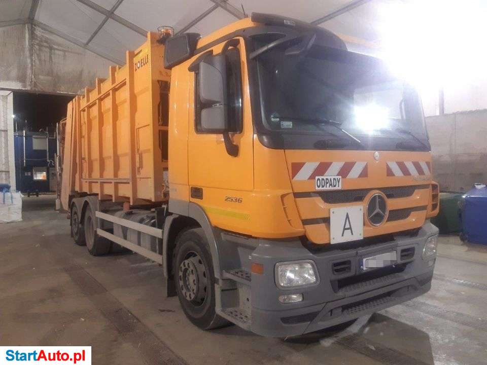 Mercedes-Benz Actros 2532