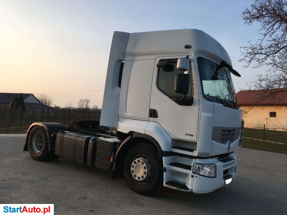 Renault Premium