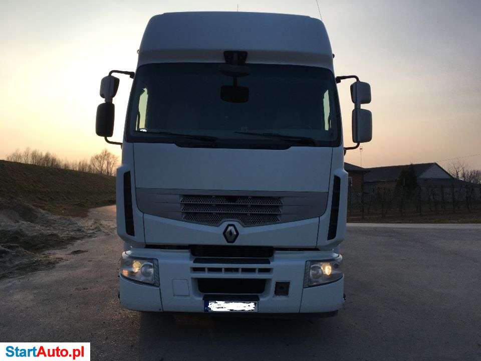 Renault Premium