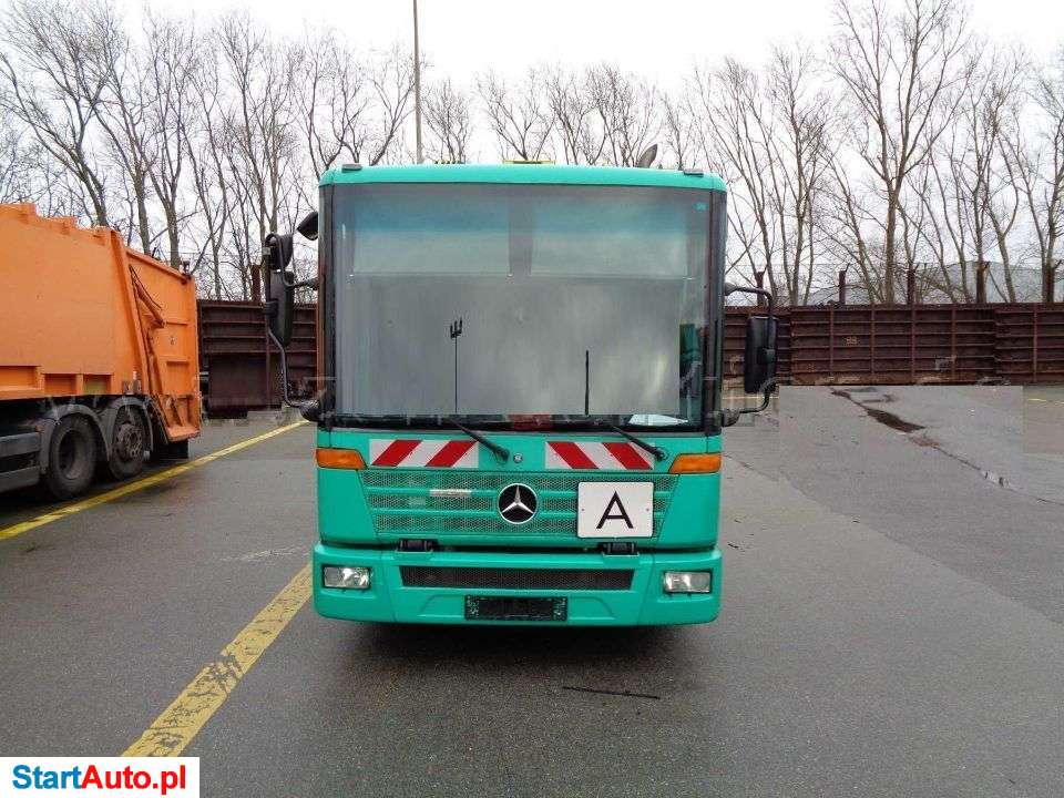 Mercedes-Benz Econic 2628