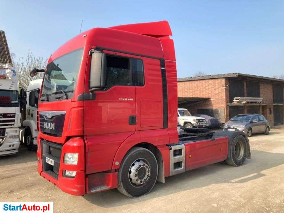MAN TGX 18.440 AUTOMAT STANDARD Z NIEMIEC / 2X ZBIORNIKI / SERWISOWANY 1 WŁAŚCICIEL / XLX XXL / EURO 6 / 2X ZBIORNIKI / LODÓWKA / AUTOMAT / STANDARD / EFFICIENT LINE / KLIMA / 315/70 / SPOJLERY KABINOWE / 18.480 / SUPER STAN / ORYGINALNY PRZEBIEG / KILKA SZTUK