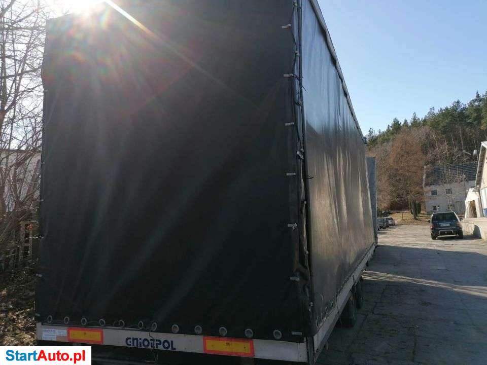 Mercedes-Benz Atego 818