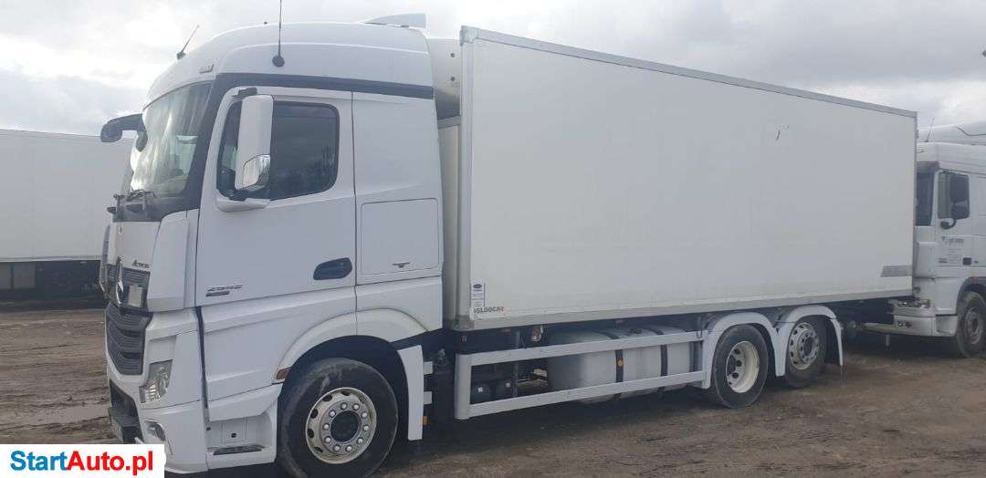 Mercedes-Benz Actros