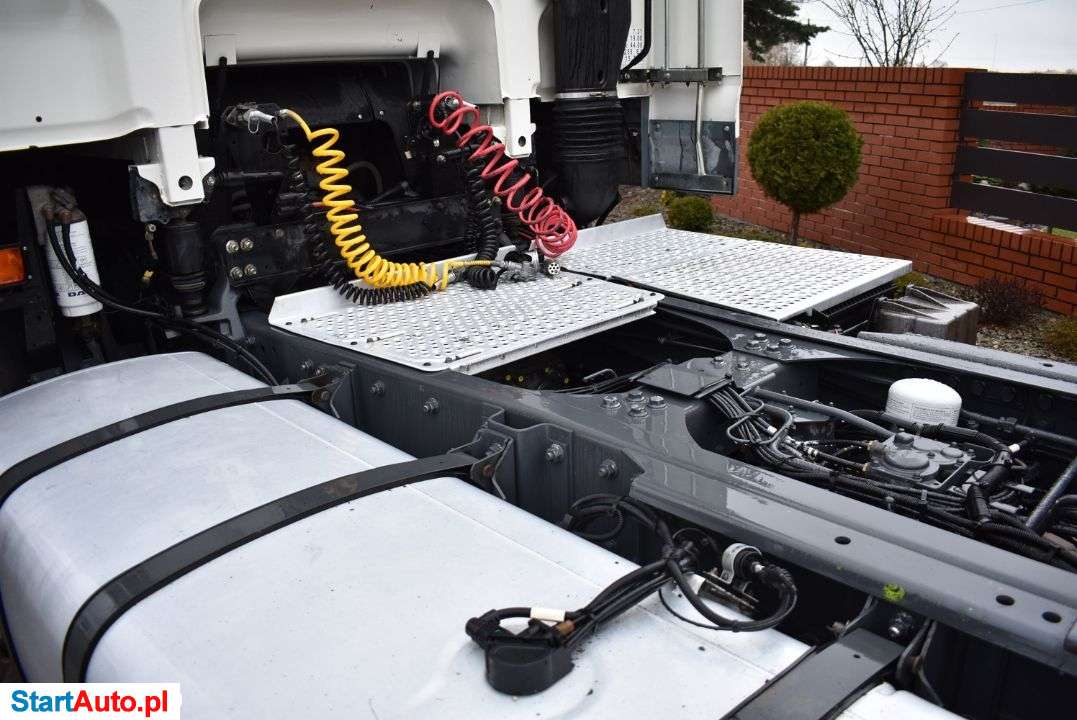 DAF XF 105.460 SPACE CAB *2013*