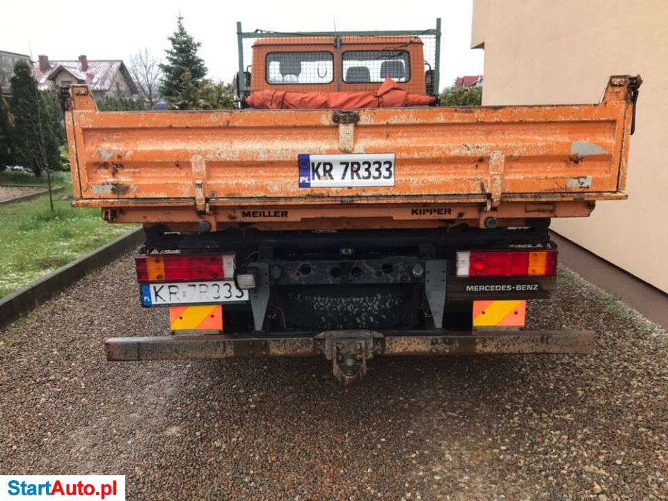 Mercedes-Benz 818 4×4