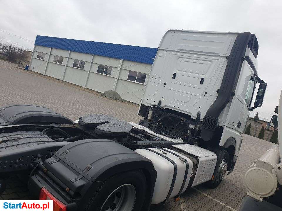 Mercedes-Benz Actross MP4