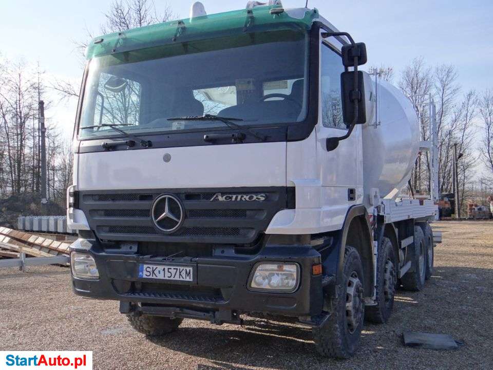 Mercedes-Benz Actros 3236