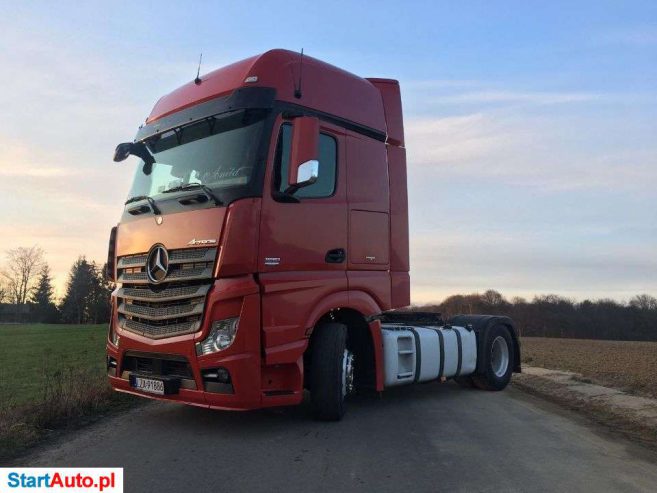 Mercedes-Benz Actros