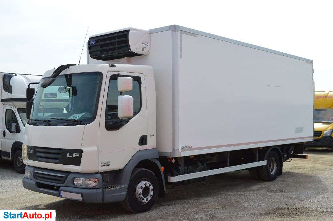DAF LF 45.180 CHŁODNIA IZOTERMA MROŹNIA CARRIER XARIOS 500 + WINDA + DRZWI + DRZWI BOCZNE TOP STAN
