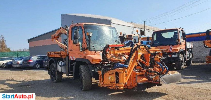 Mercedes-Benz UNIMOG 405/12 U400
