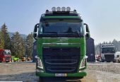Volvo Do Drzewa Drewna Lasu Stosu Kłoda Doll Dłużyca