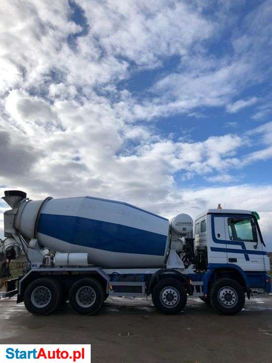 Mercedes-Benz ACTROS 3244 Rynna 9 METRÓW