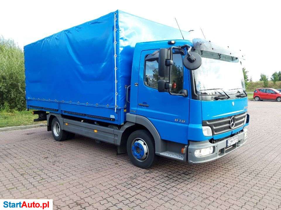 Mercedes-Benz Atego 818