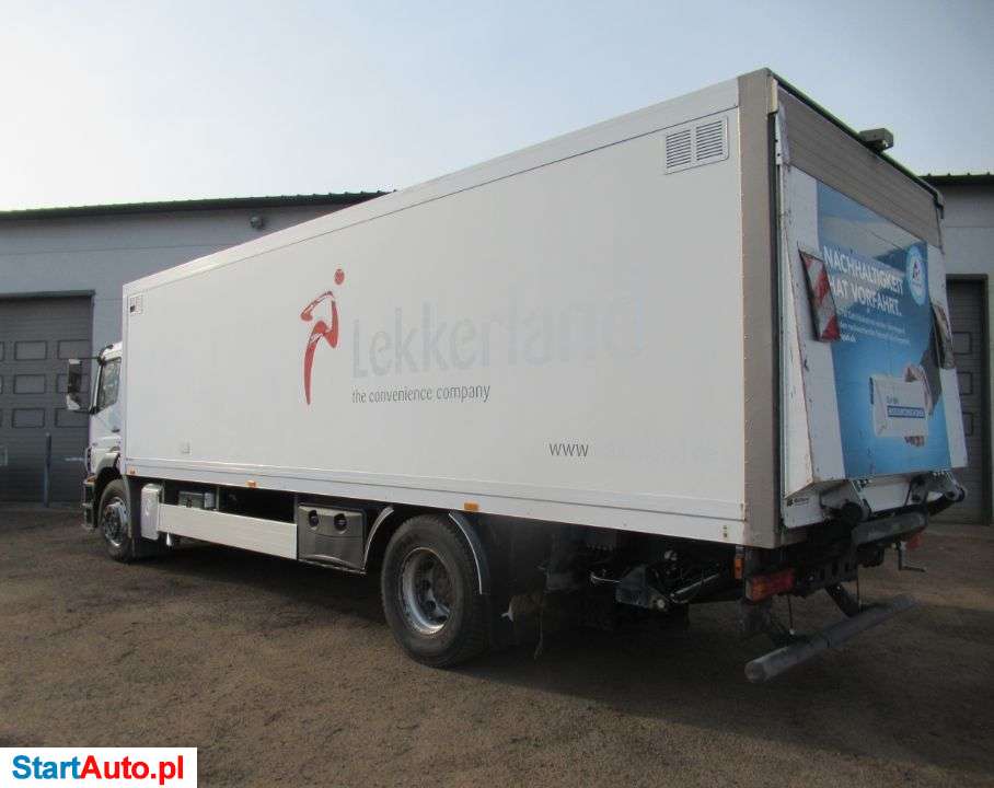 Mercedes-Benz AXOR 1833