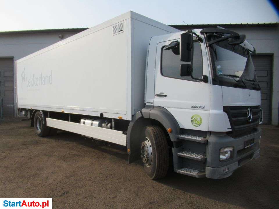 Mercedes-Benz AXOR 1833