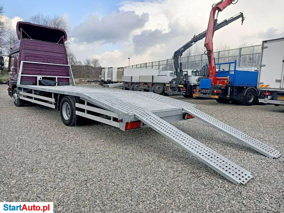 Mercedes-Benz Atego 1324 NL Pomoc Drogowa Laweta Sypialnia